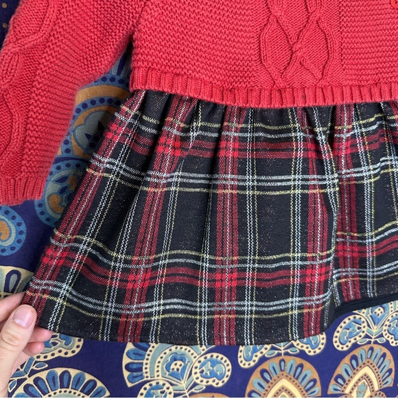 ⭐️5/15$⭐️ red plaid sweater/blouse - Picture 5 of 9